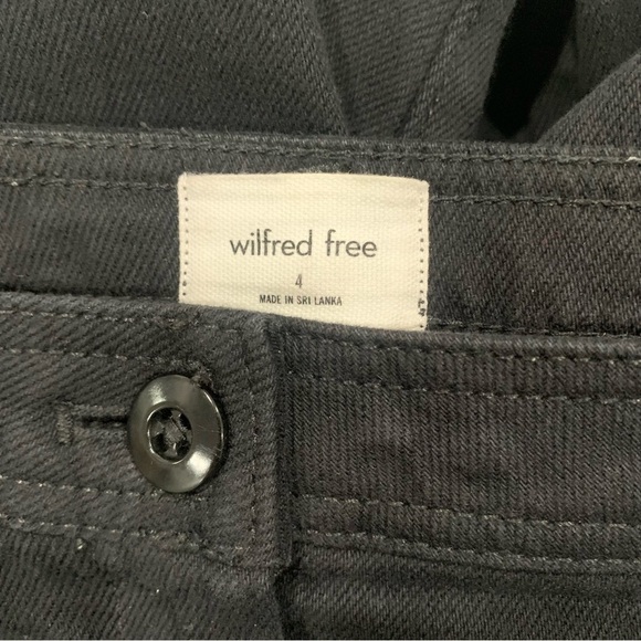 Aritzia Wilfred Free Jeans Modern Utility Pants in Black - Picture 7 of 8